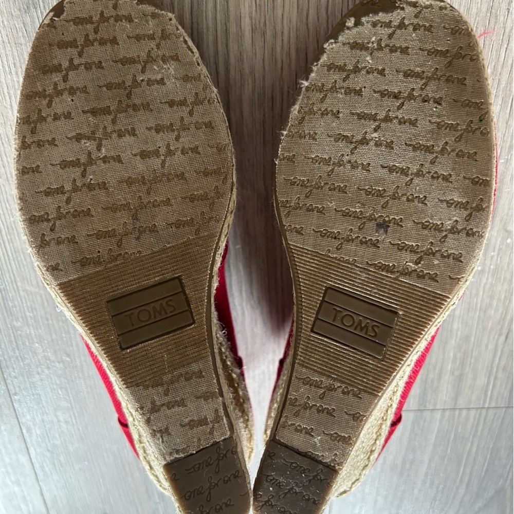 Toms Calypso Open Toe Wedge Red - image 4